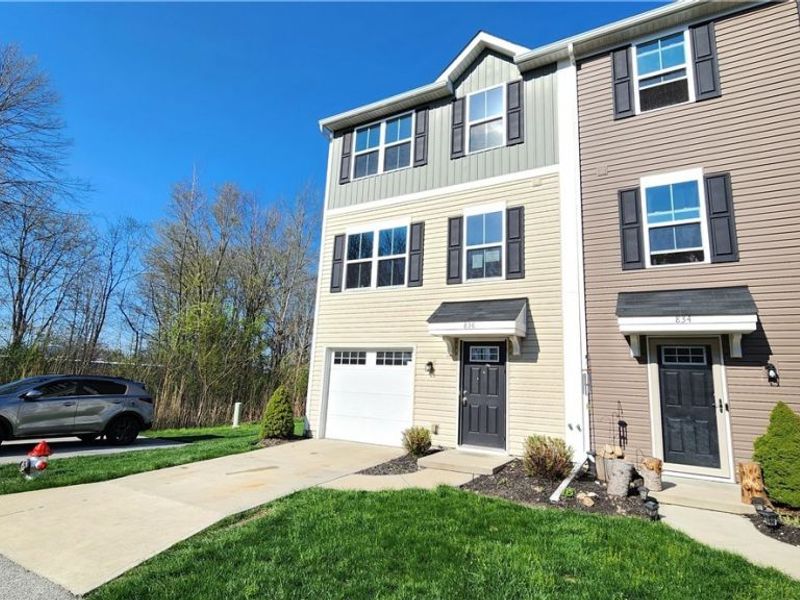 836 Sugarberry Court, Painesville Township, OH 44077 Photo 3