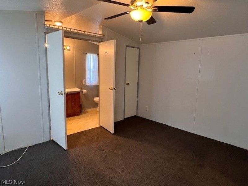 54 Flagler, Olmsted Township, OH 44138 Photo 11