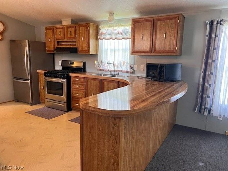 54 Flagler, Olmsted Township, OH 44138 Photo 8