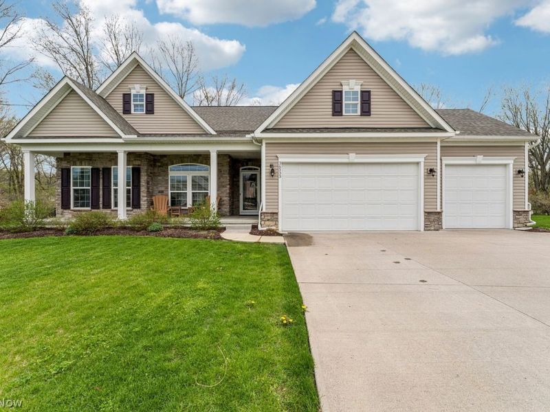 36533 Annie Lane, North Ridgeville, OH 44039 Photo 1