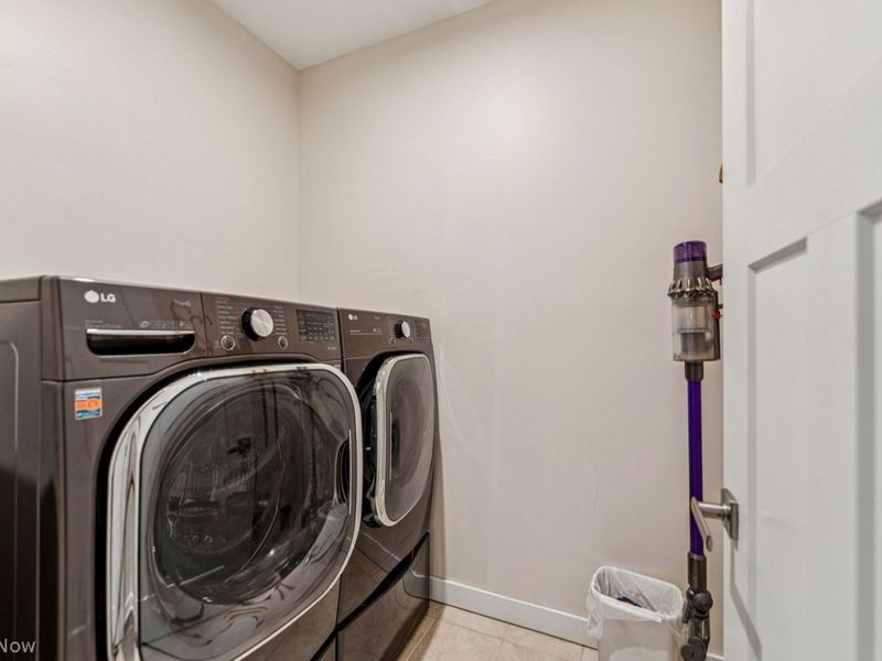 36533 Annie Lane, North Ridgeville, OH 44039 Photo 32