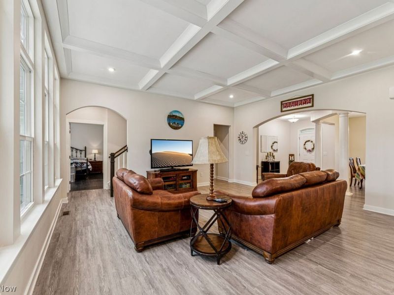 36533 Annie Lane, North Ridgeville, OH 44039 Photo 4