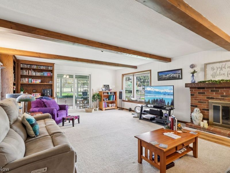 8481 Whitmer Avenue NE, Canton, OH 44721 Photo 2