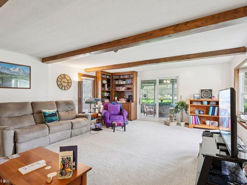 8481 Whitmer Avenue NE, Canton, OH 44721 Photo 3