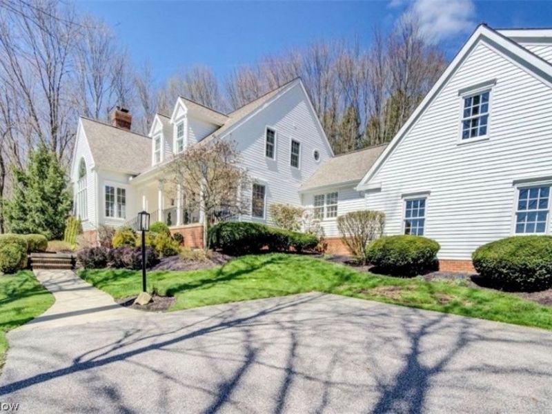 17550 Stockton Lane , Chagrin Falls, OH 44023 Photo 2