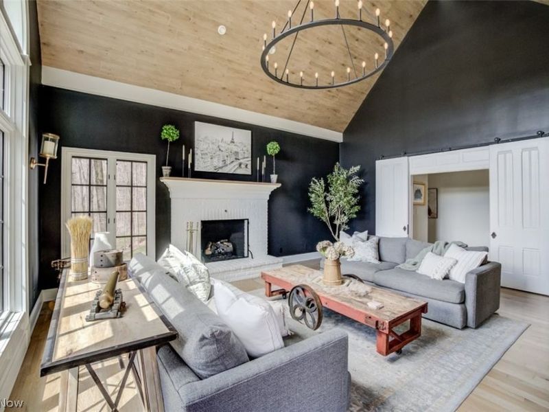 17550 Stockton Lane , Chagrin Falls, OH 44023 Photo 8