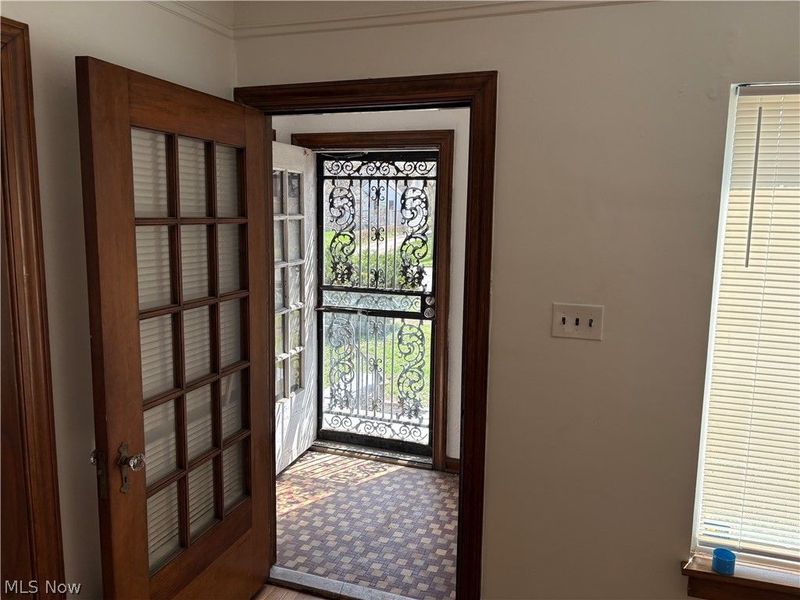 15501 Judson Drive, Cleveland, OH 44128 Photo 11