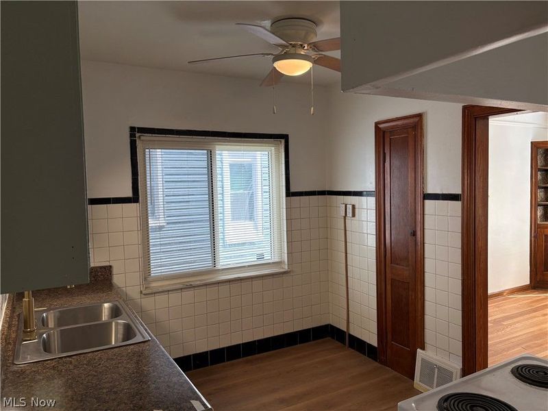 15501 Judson Drive, Cleveland, OH 44128 Photo 17