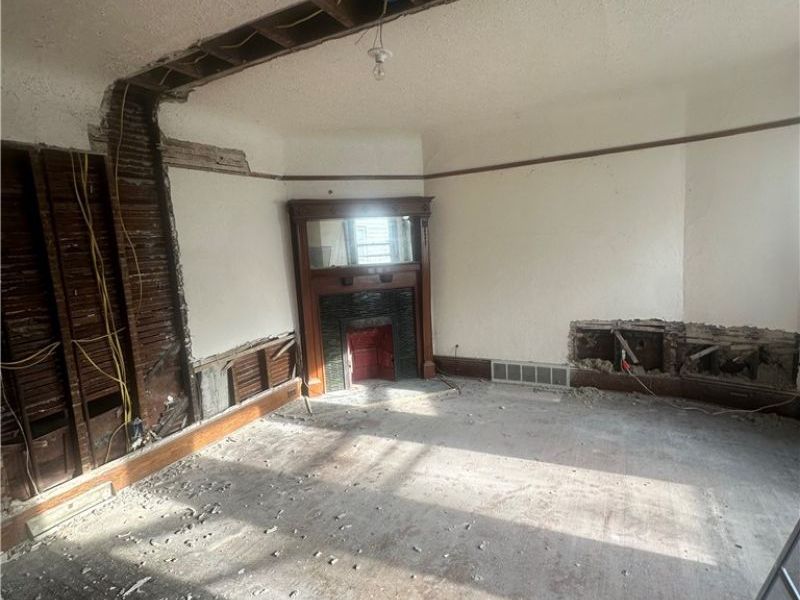 1821 E 93rd Street , Cleveland, OH 44106 Photo 9