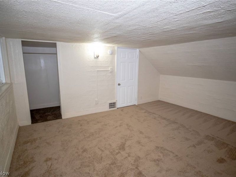 3314 W 32nd Street, Cleveland, OH 44109 Photo 21