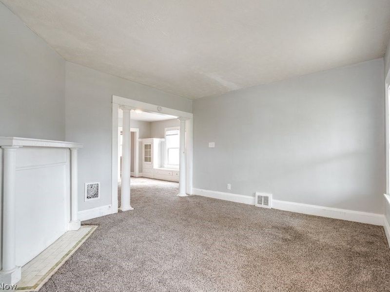 9609 Pierpont Avenue, Cleveland, OH 44108 Photo 11