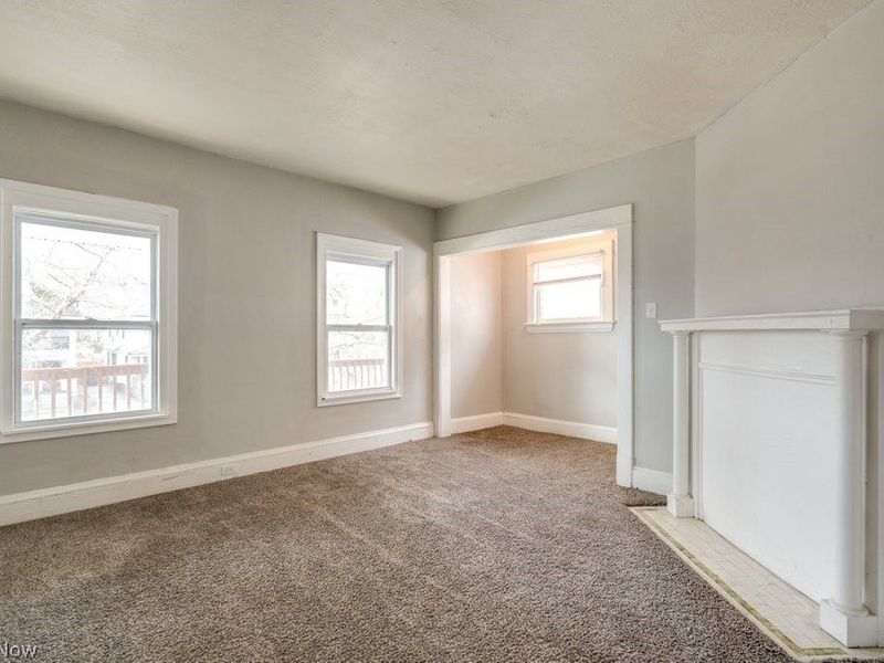 9609 Pierpont Avenue, Cleveland, OH 44108 Photo 9