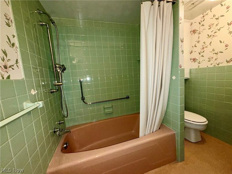 805 Denman Avenue, Coshocton, OH 43812 Photo 15