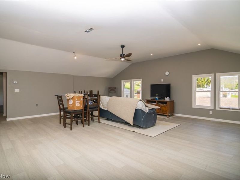 337 Highway 7 N, Powhatan Point, OH 43942 Photo 20