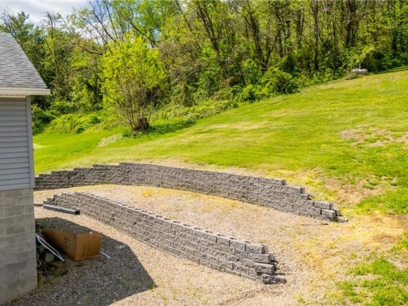 337 Highway 7 N, Powhatan Point, OH 43942 Photo 7