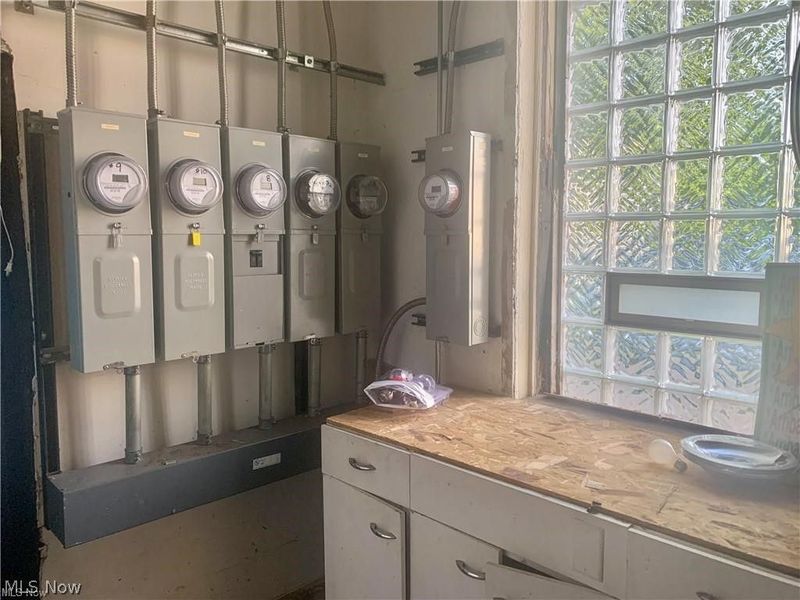 3634 Bosworth Road, Cleveland, OH 44111 Photo 11