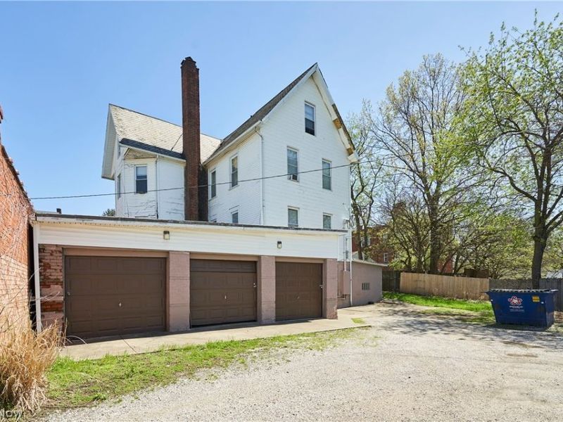 3634 Bosworth Road, Cleveland, OH 44111 Photo 21