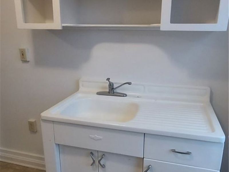 3634 Bosworth Road, Cleveland, OH 44111 Photo 9