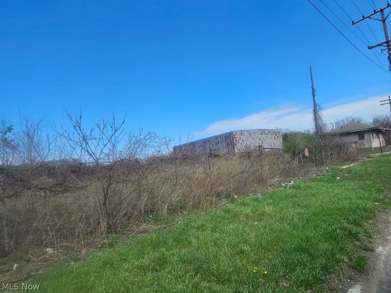 1015 W 30th Street, Ashtabula, OH 44004 Photo 4