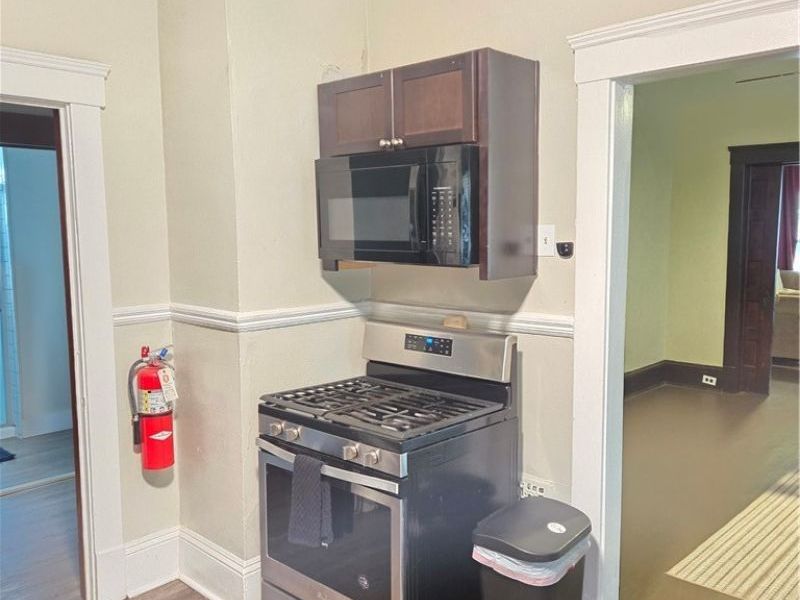 1450 E 110th Street , Cleveland, OH 44106 Photo 9