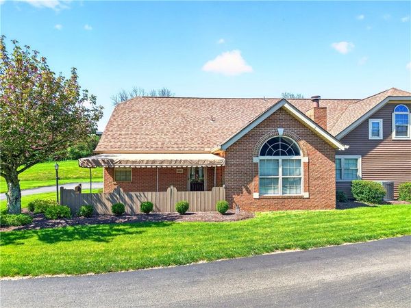 6366 Jefferson Pointe Cir, Clairton, PA 15025