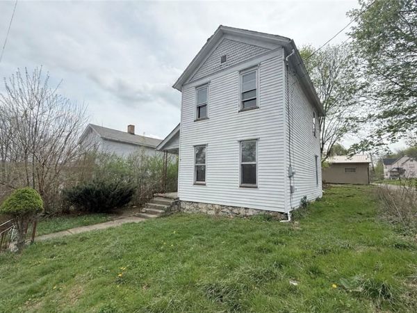 307 Andrew St , Sharon, PA 16146