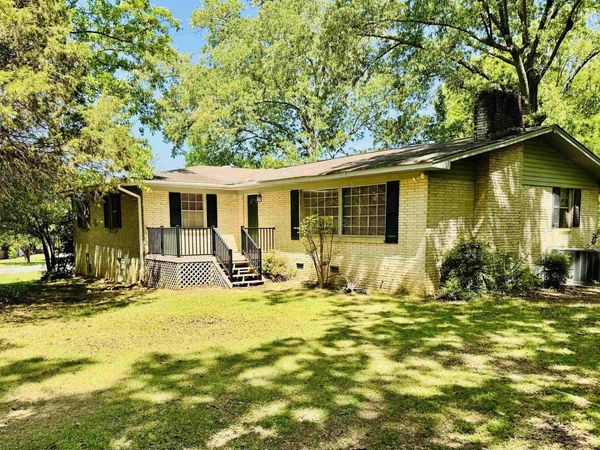 409 Sobotka Street SW, Hartselle, AL 35640