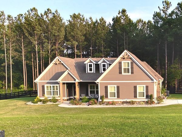 233 Springdale Estates Drive, Senoia, GA 30276