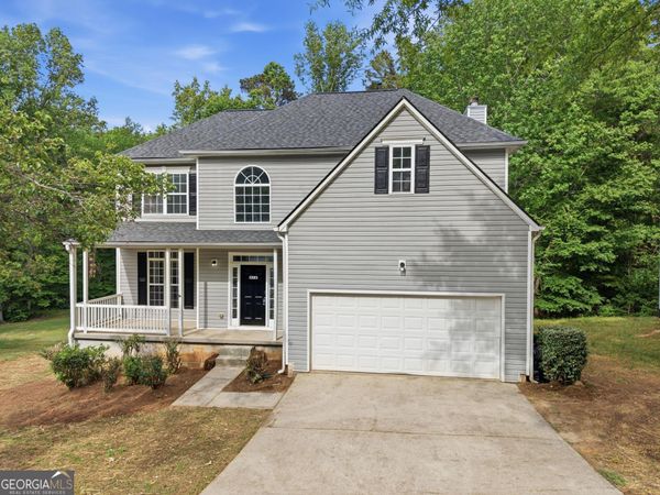 814 Shadow Lakes Drive, Lithonia, GA 30058