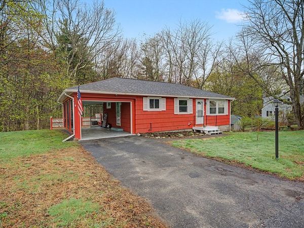 91 Lincoln Ave, Holden, MA 01520