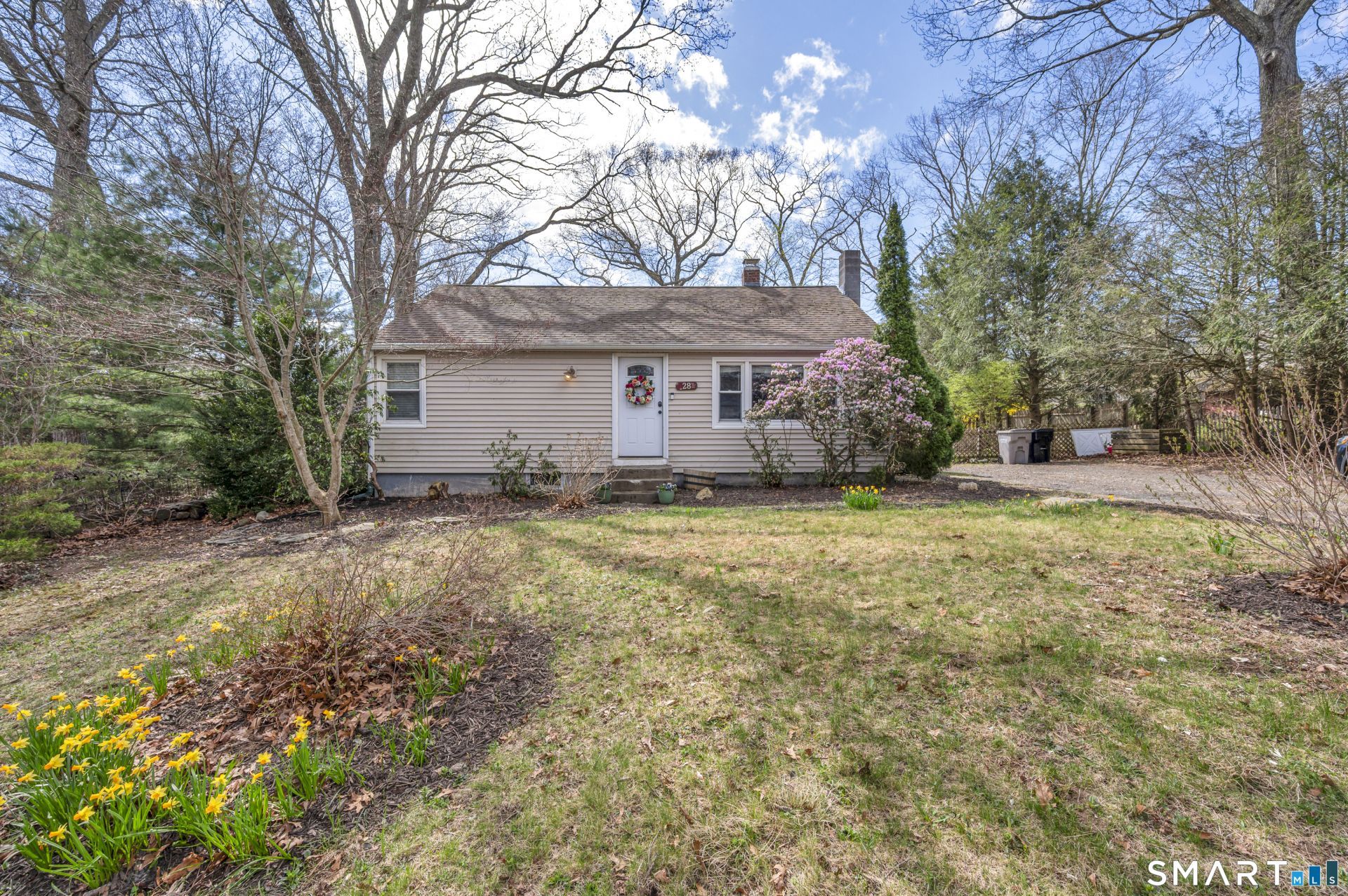 28 Rocky Ledge, Clinton, CT 06413 Main Photo