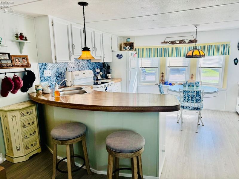 1600 N Buck Road, Unit 53, Marblehead, OH 43440 Photo 9