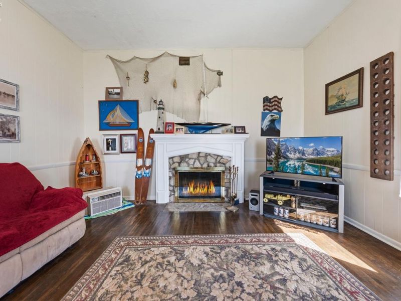 1860 S Shore Drive, Middle Bass Island, OH 43446 Photo 6