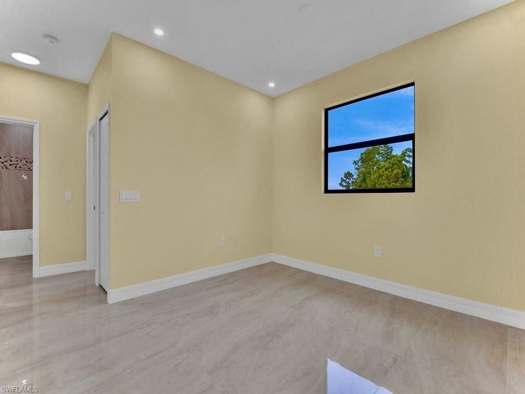 637 Cardinal St E, Lehigh Acres, FL 33974 Photo