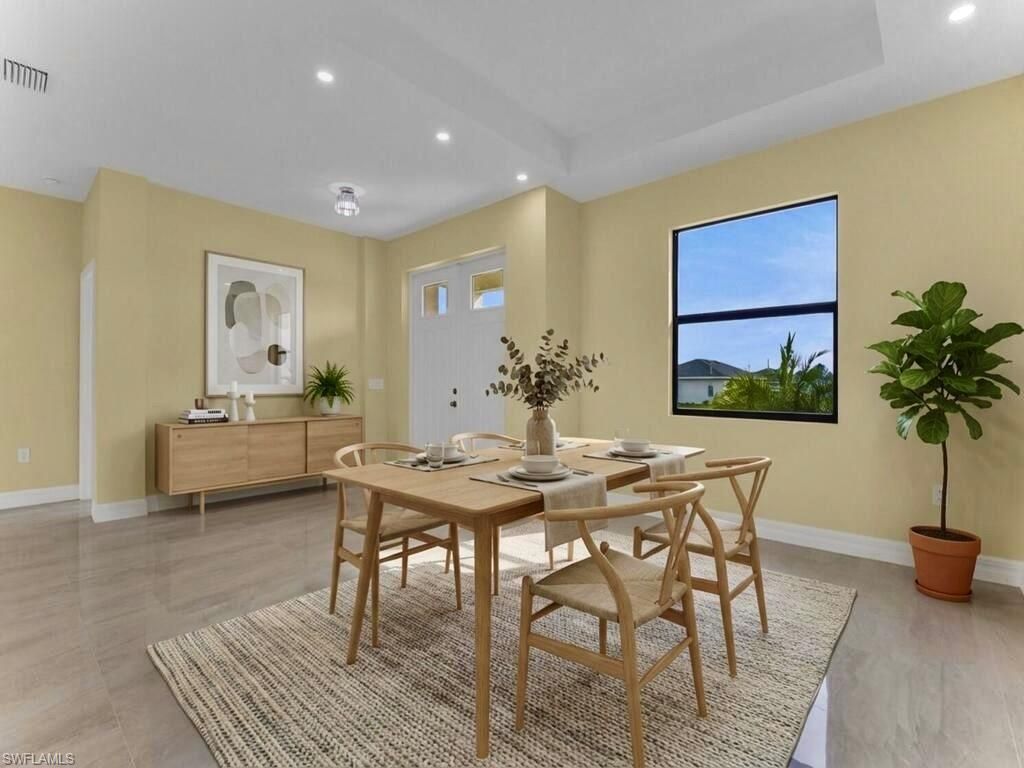 637 Cardinal St E, Lehigh Acres, FL 33974 Photo