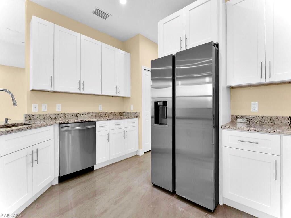 637 Cardinal St E, Lehigh Acres, FL 33974 Photo