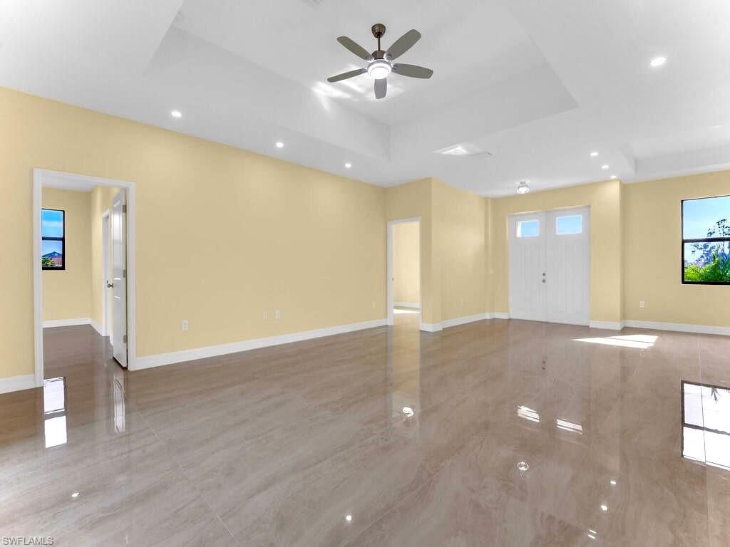 637 Cardinal St E, Lehigh Acres, FL 33974 Photo