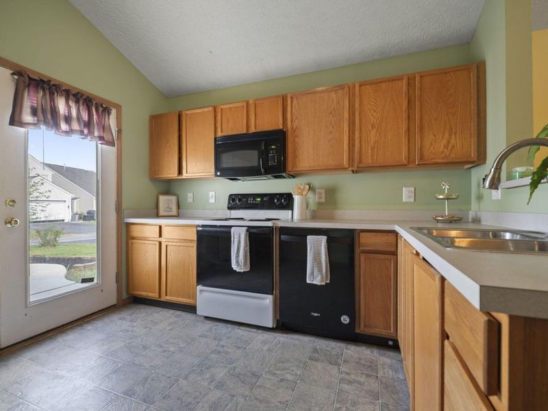 5580 Patriot Avenue, Orient, OH 43146 Photo 12