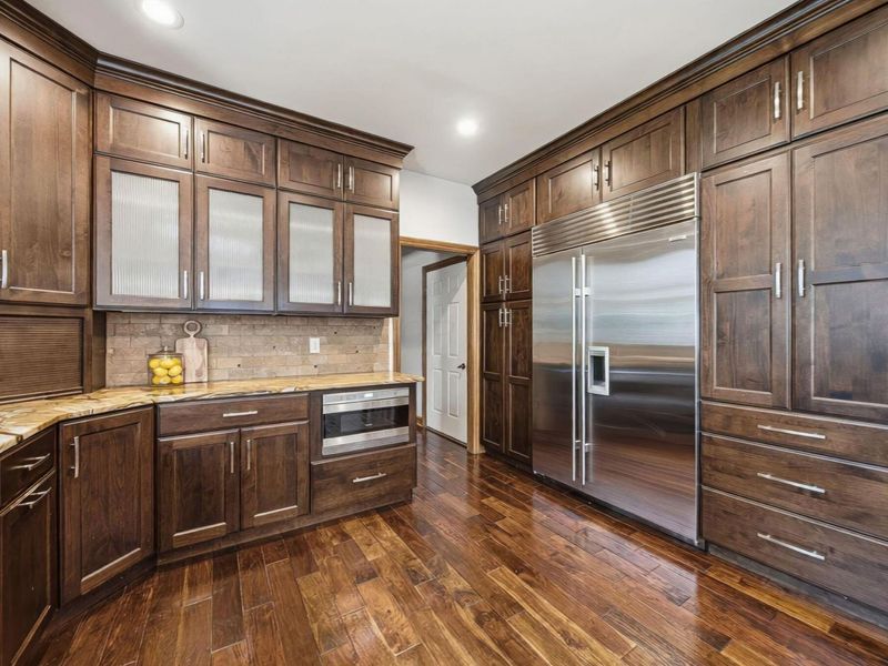 659 Crossing Creek S, Columbus, OH 43230 Photo 24
