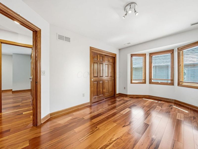 659 Crossing Creek S, Columbus, OH 43230 Photo 51