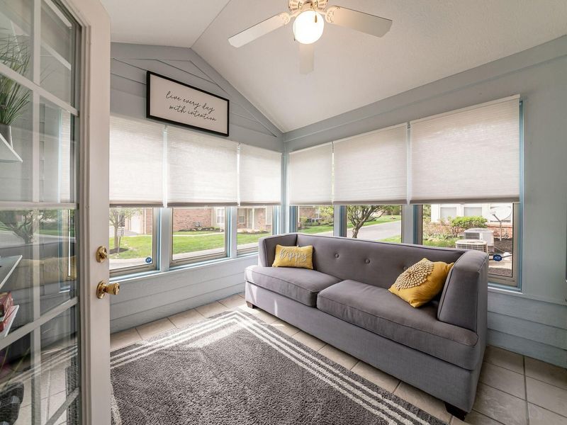 5334 Ruth Amy Avenue, Westerville, OH 43081 Photo 5