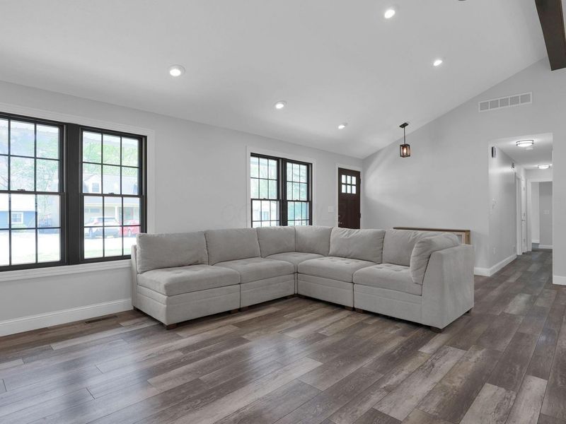 138 Jackson Boulevard, Plain City, OH 43064 Photo 6