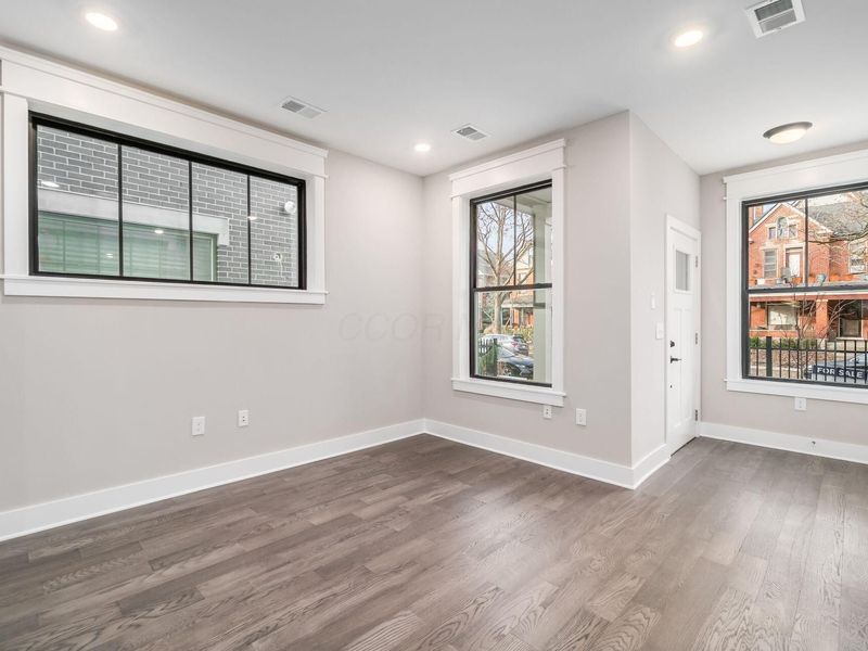 1317 Highland Street , Columbus, OH 43201 Photo 9