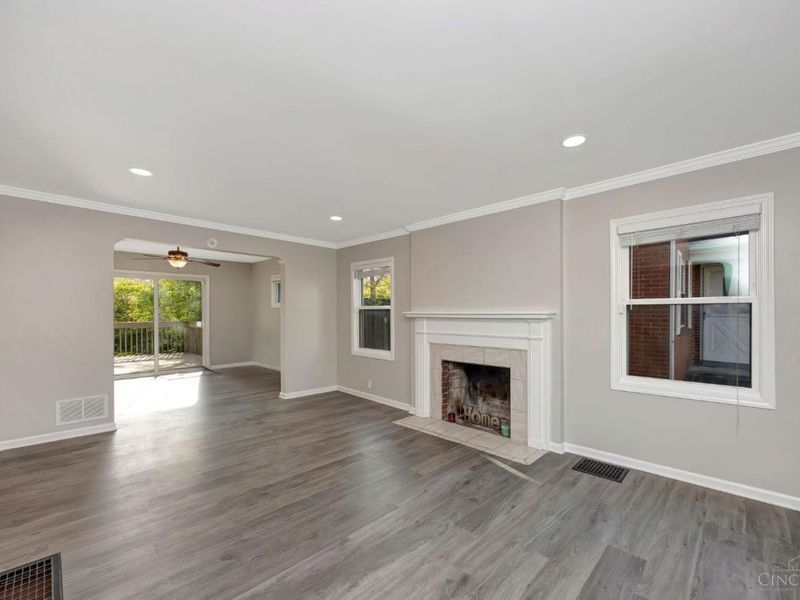 24 N Washington Boulevard, Hamilton, OH 45013 Photo 3