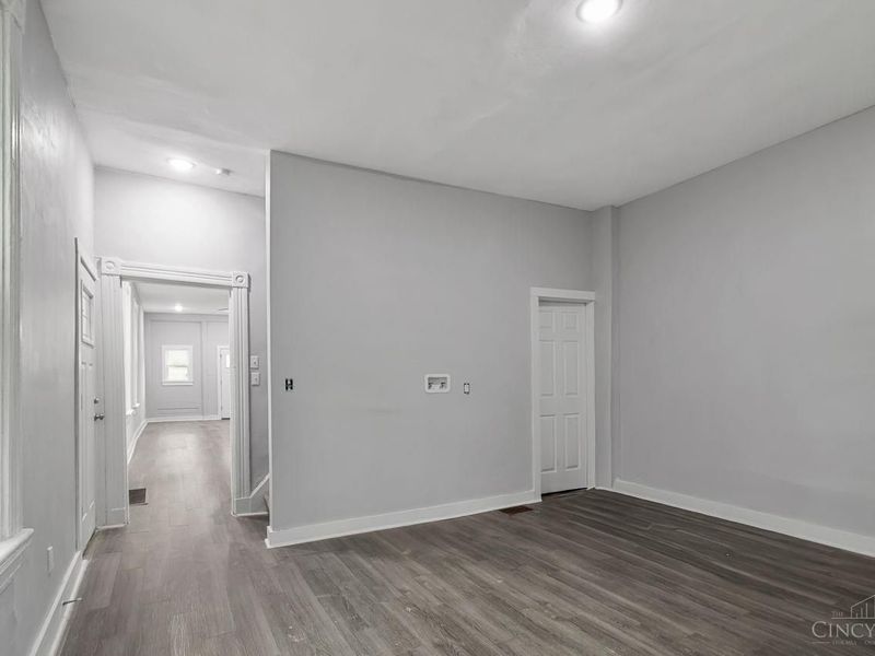 4534 Kirby Avenue, Cincinnati, OH 45223 Photo 10