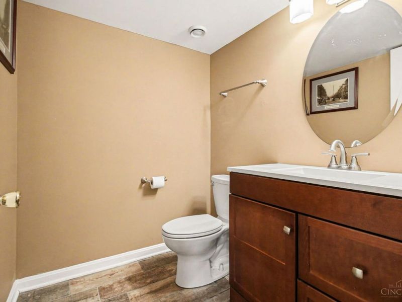 914 Cedarpark Drive, Delhi Twp, OH 45233 Photo 22