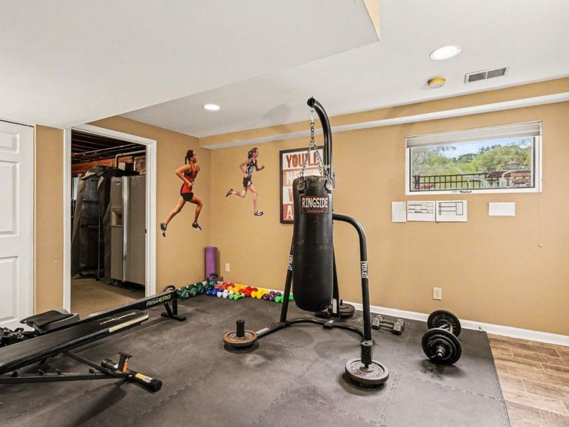 914 Cedarpark Drive, Delhi Twp, OH 45233 Photo 23