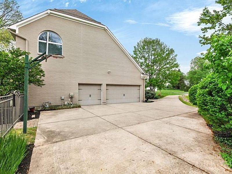 9967 Humphrey Road, Symmes Township, OH 45242 Photo 63