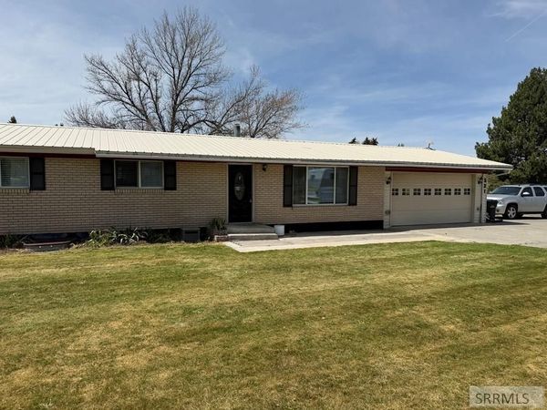 531 Airport Road, BLACKFOOT, ID 83221