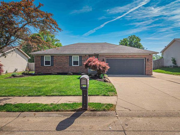 5066 Arches Drive, Newburgh, IN 47630